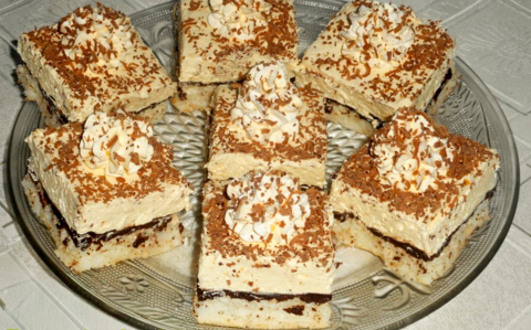 Kókuszos, vaníliás krémes sütemény