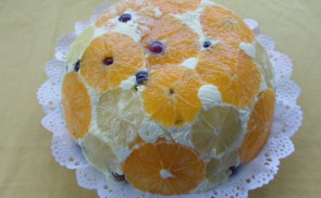 Gyümölcsös fordított torta