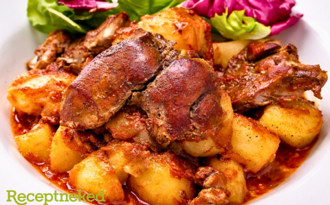 Tepsis, lecsós csirkemáj