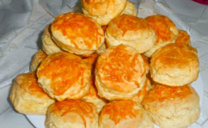 Gyors, duplán sajtos pogácsa recept fotóval Gyors, duplán sajtos pogácsa