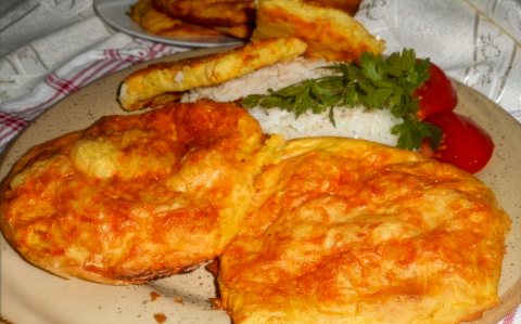 Sajt alatt sült cukkini