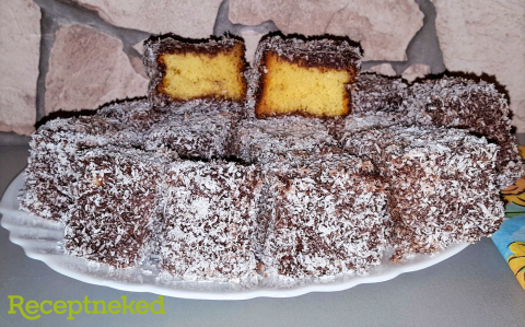 Kókuszkocka mézes piskótából recept fotóval Kókuszkocka mézes piskótából