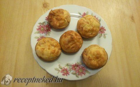 Sonkás-sajtos muffin