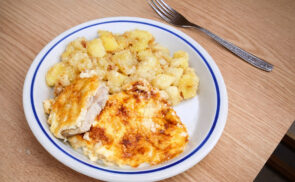 Tejfölös sajtos karaj