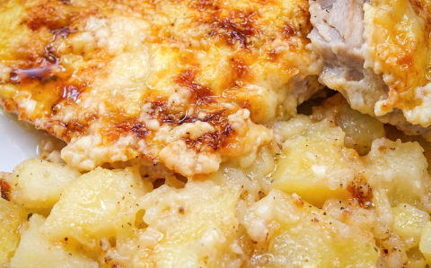 Tejfölös sajtos karaj