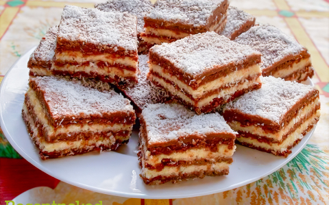 Kekszes, kókuszos kocka recept fotóval Kekszes, kókuszos kocka