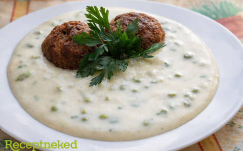 Zöldborsófőzelék fasírttal