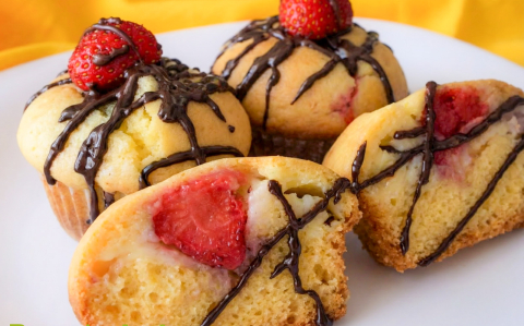 Epres-pudingos muffin