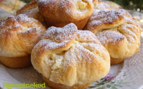 Túrós batyu muffin formában