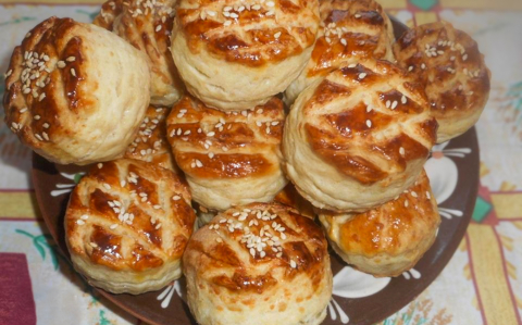 Sajtos, joghurtos pogácsa recept fotóval Sajtos, joghurtos pogácsa
