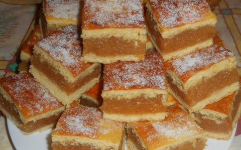 Puha, omlós almás pite recept fotóval Puha, omlós almás pite