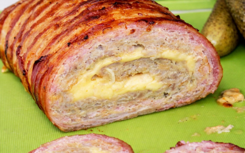 Stefánia sajttal és baconnel