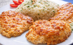 Tepsiben sült sajtos karaj