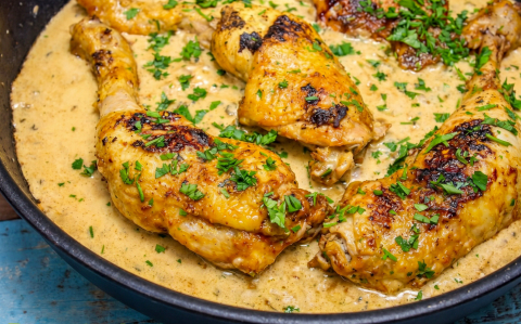 Serpenyős, mustáros csirkecomb