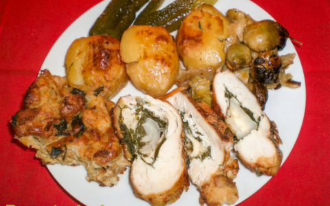 Spenóttal-sajttal töltött csirkemell