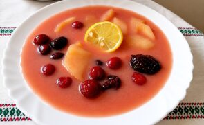 Fűszeres gyümölcsleves