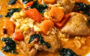 Móri paprikás csirkeleves