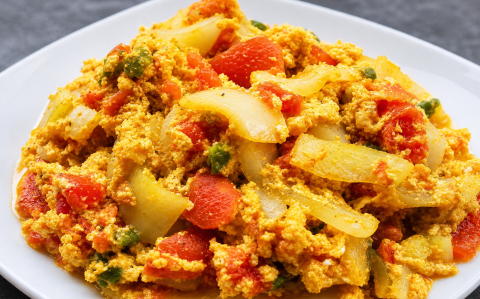 Tojásos lecsó