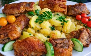 Sütőzacskóban sült oldalas és dagadó szeletek