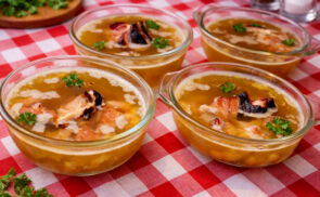 Kocsonya füstölt csülökkel