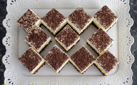 Kakaós-kókuszos bögrés kevert