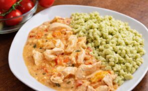 Füstölt ízű csirkeragu