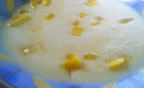 Joghurtos őszibarack leves (főzés nélkül)
