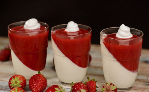 Epres panna cotta