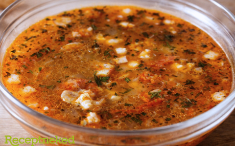 Betyáros gombaleves