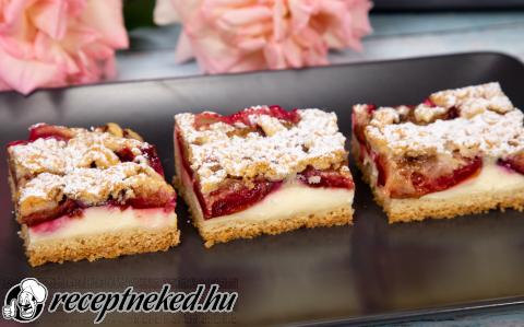 Szilvás reszelt sütemény