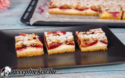 Szilvás reszelt sütemény