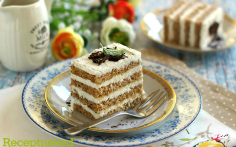 Túróhabos-diós szelet