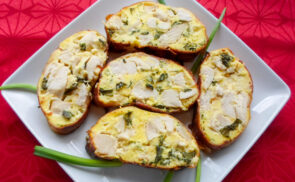 Medvehagymás csirkemellrolád