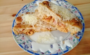 Lecsóval töltött lángos