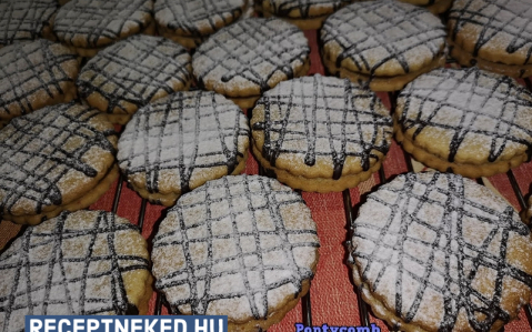 Mogyorókrémes linzerek recept fotóval Mogyorókrémes linzerek