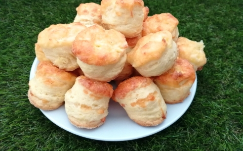 Sajtos pogácsa recept fotóval Sajtos pogácsa
