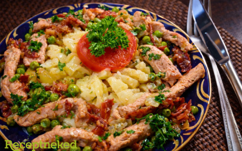 Zöldborsós sertéstokány