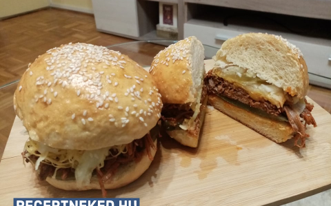 Pulled pulykacomb házi buciban recept fotóval Pulled pulykacomb házi buciban