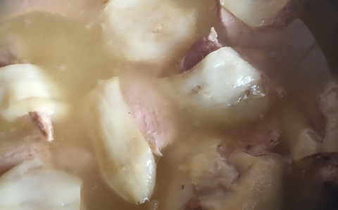 Konfitált pulykacomb rizzsel