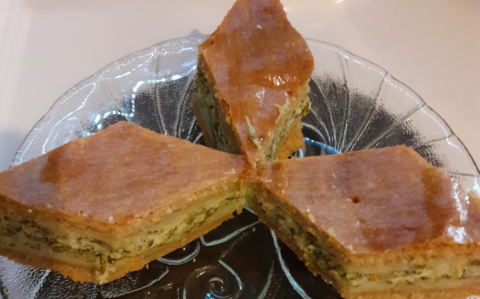 Spenótos-túrós pite rozslisztből recept fotóval Spenótos-túrós pite rozslisztből
