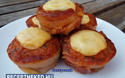 Sajtos pulykamuffin baconköntösben recept fotóval Sajtos pulykamuffin baconköntösben