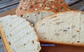 Sajtos-tökmagos kenyér
