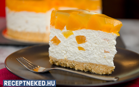 Gyümölcsös-joghurtos torta