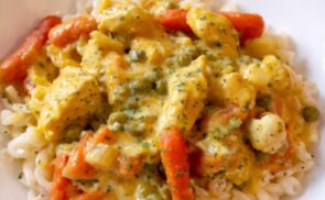 Tejszínes-csirkés tészta