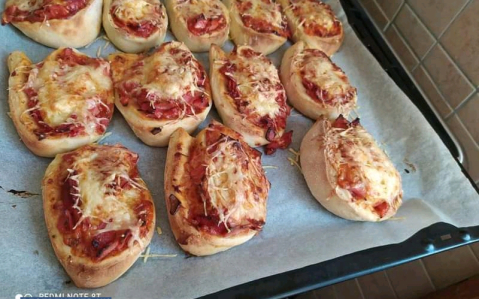Pizzás csiga recept fotóval Pizzás csiga