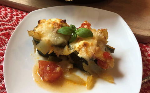 Töltött cukkinikorongok recept fotóval Töltött cukkinikorongok