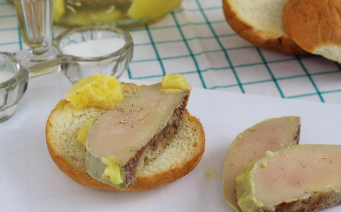 Konfitált hízott kacsamáj recept fotóval Konfitált hízott kacsamáj