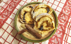 Sütőtökös,aszalt szilvás koszorú recept fotóval Sütőtökös,aszalt szilvás koszorú