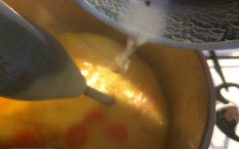 Sárgarépás sütőtökpüré leves