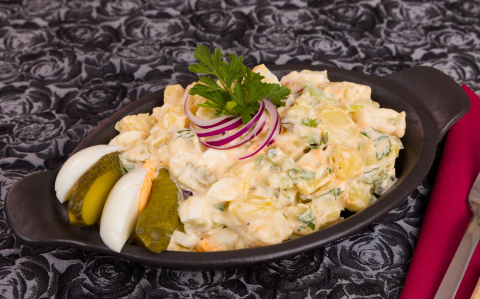 Amerikai krumplisaláta